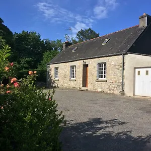 Chez Maria Hébergement de vacances Guerlédan